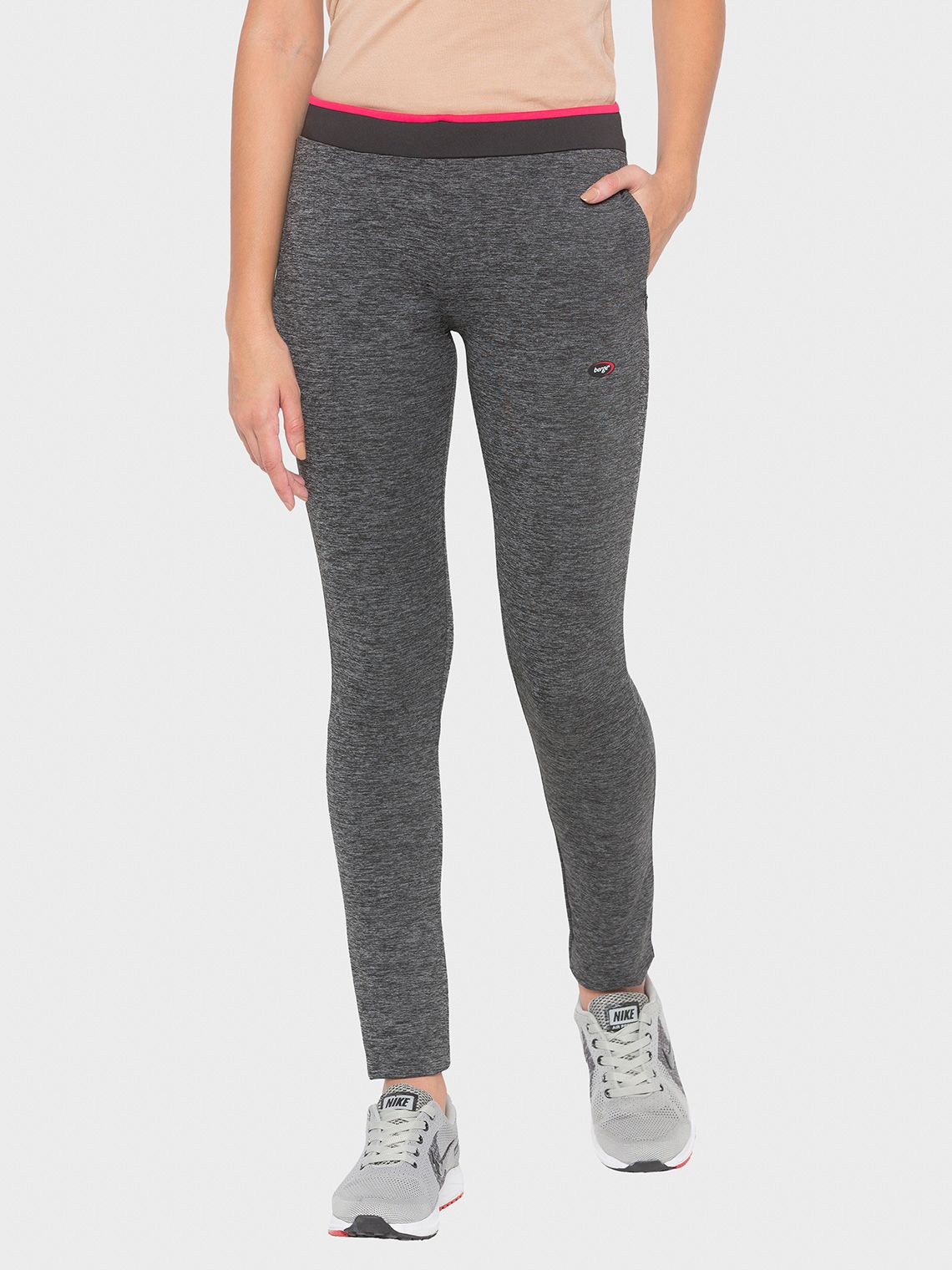 Women Solid Track Pant