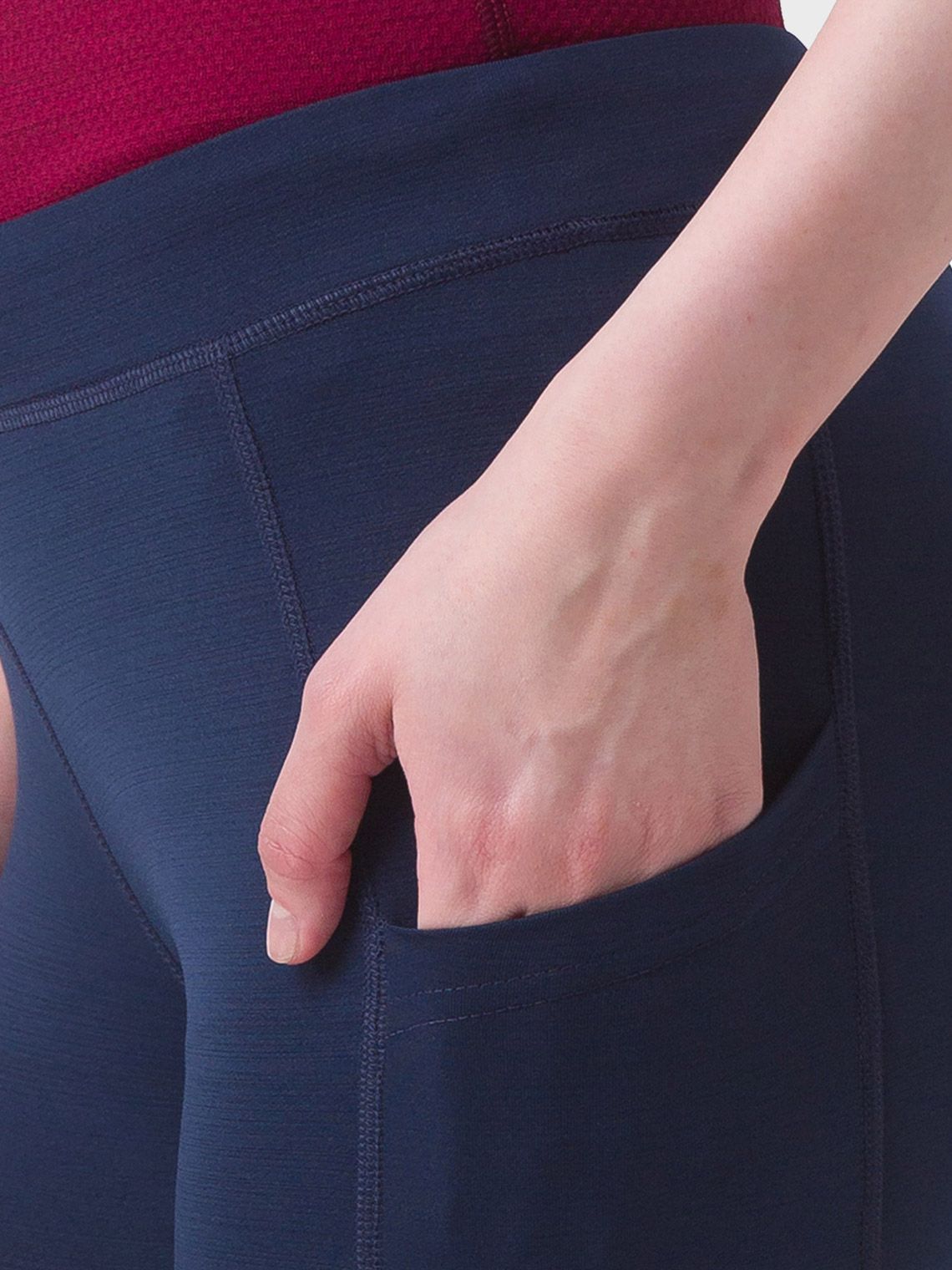 Women Solid Slimfit Active Tights - Image 5
