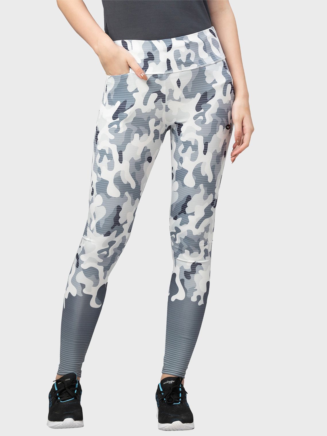 Women Slimfit Camo Tights