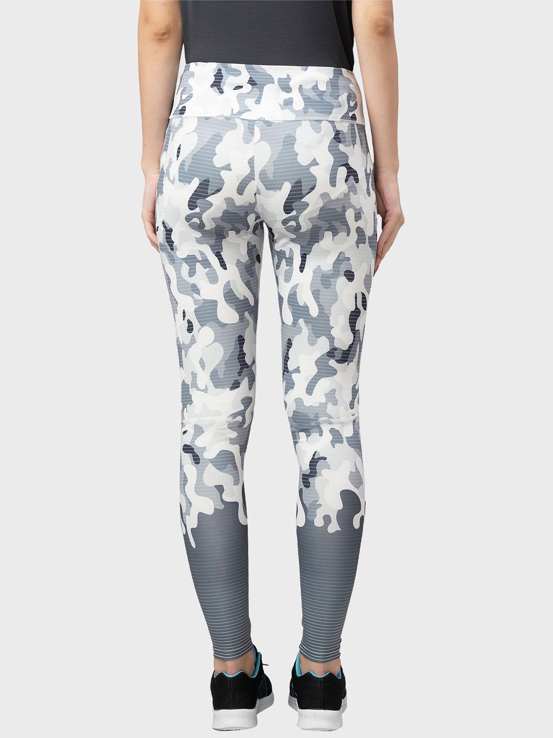 Women Slimfit Camo Tights - Image 2