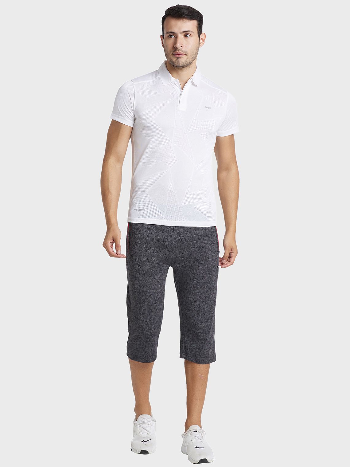 Men Comfort Fit Three Fourth - Image 5