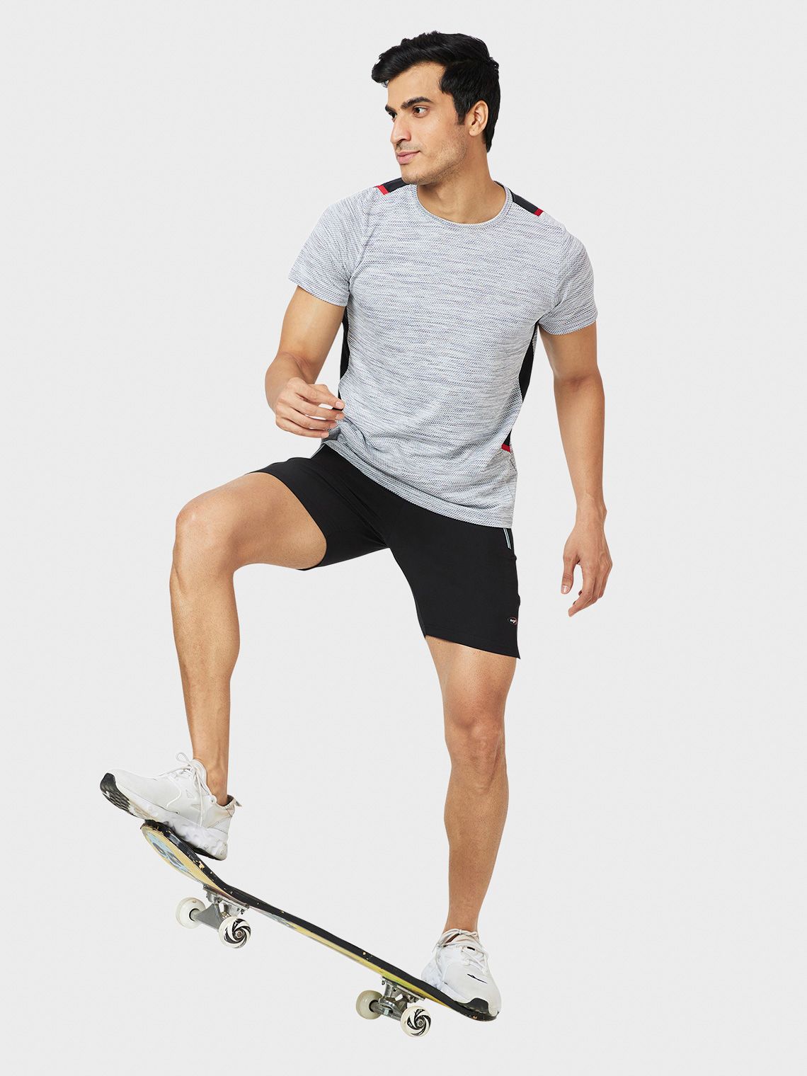 Men Woven Sports Shorts - Image 7
