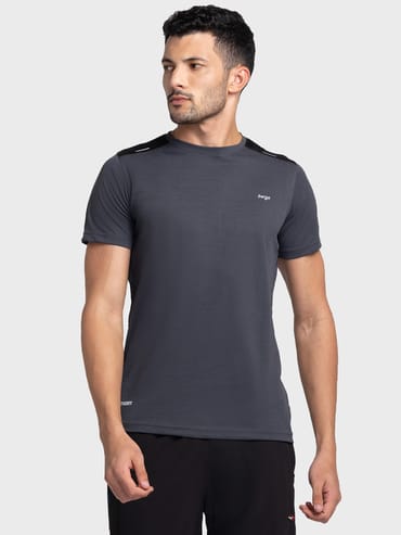 Men Round Neck Jacquard Camo T- shirt